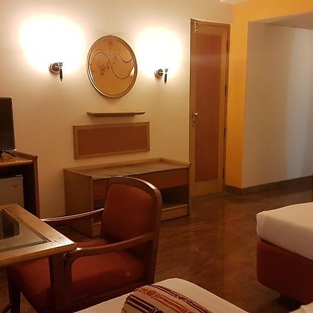 Kamat Lingapur Hotel Haydarabad Dış mekan fotoğraf