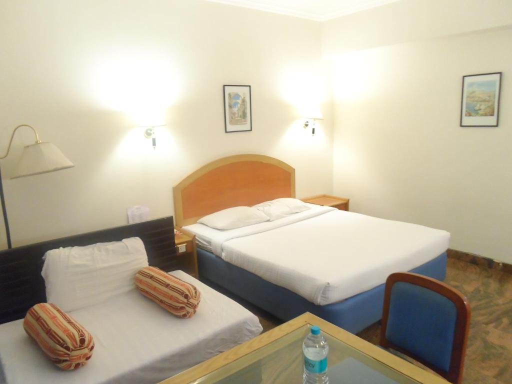 Kamat Lingapur Hotel Haydarabad Dış mekan fotoğraf